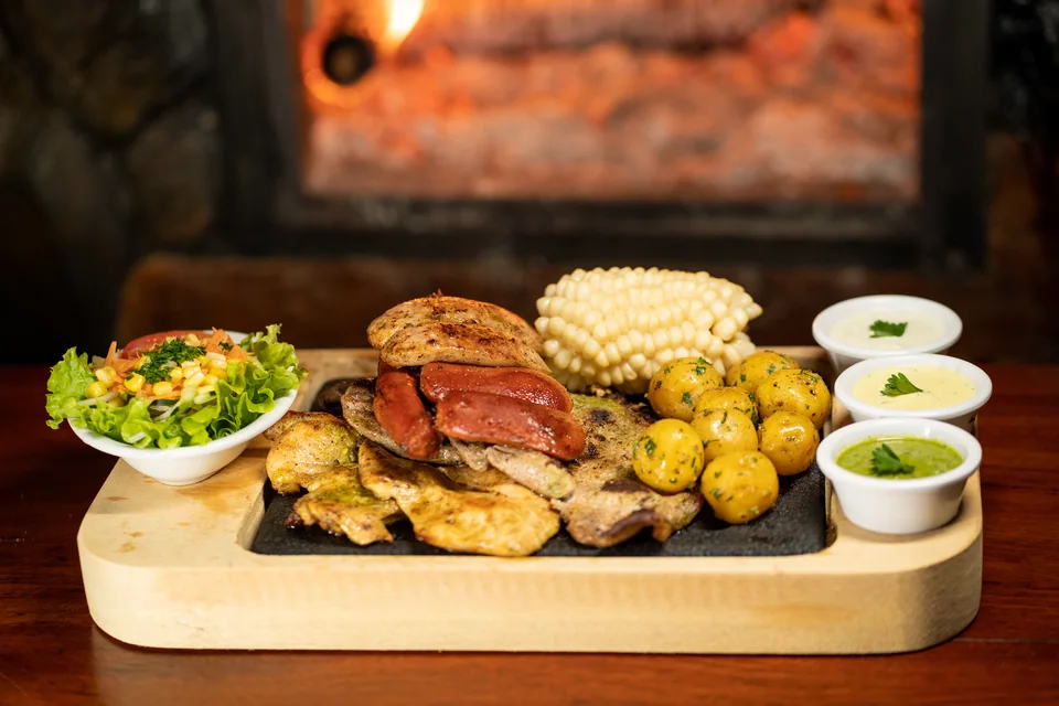 Parrillada del restaurante La Herradura